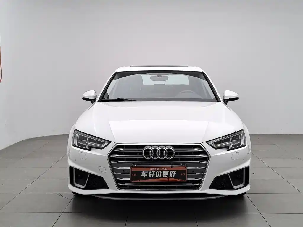 Audi A4L 2019