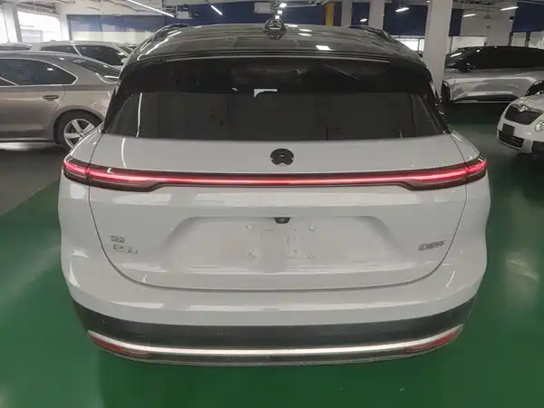 NIO ES6 2024