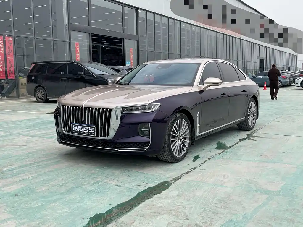 Hongqi H9 2022 — фото 1