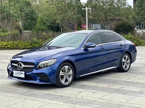 Mercedes-Benz C-Class 2020