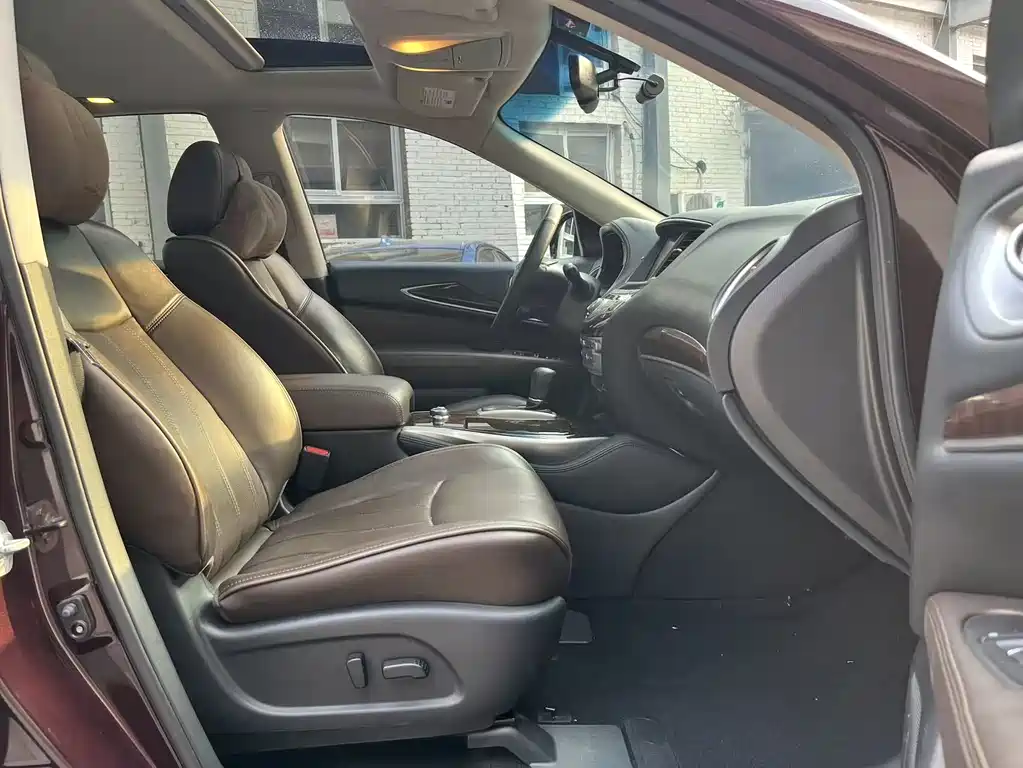 Infiniti QX60 2016 — фото 16