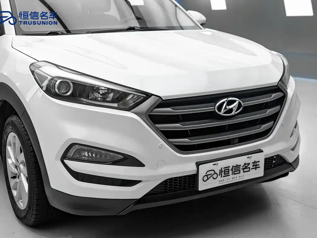 Hyundai Tucson 2017 — фото 9
