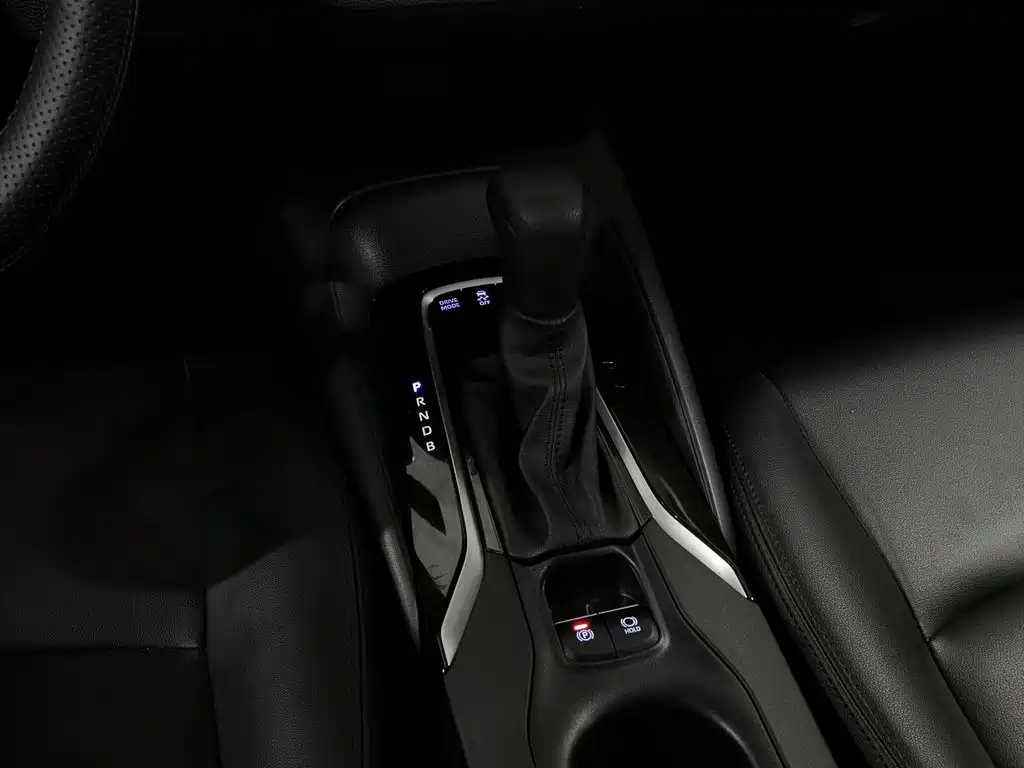 Toyota Corolla 2020 — фото 13