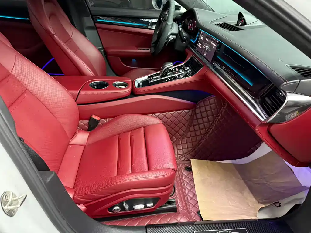 Porsche Panamera 2019 — фото 15
