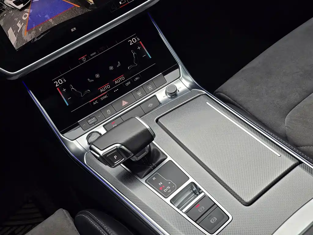 Audi A6L 2021 — фото 13