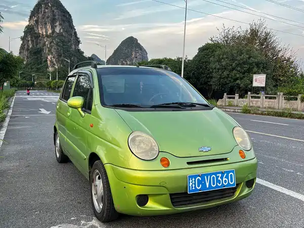 Baojun Lechi 2004
