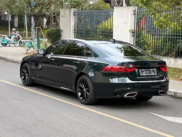 Jaguar XFL 2021