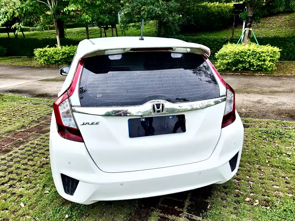 Honda Fit 2018 — фото 13