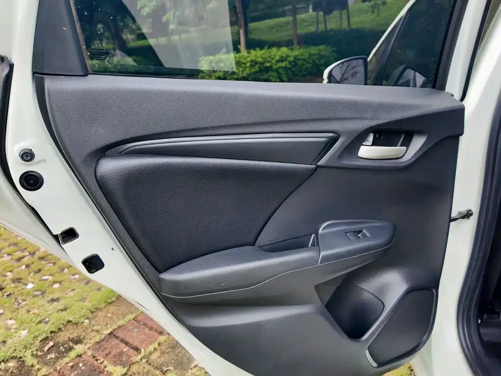 Honda Fit 2018 — фото 44