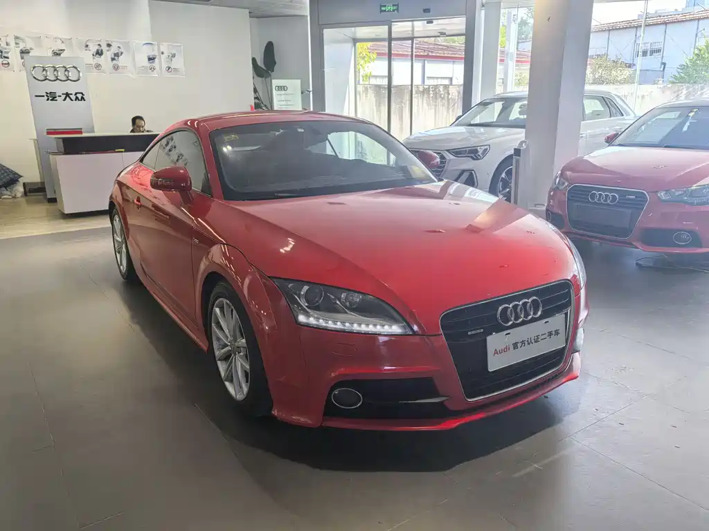 Audi TT 2015 — фото 2