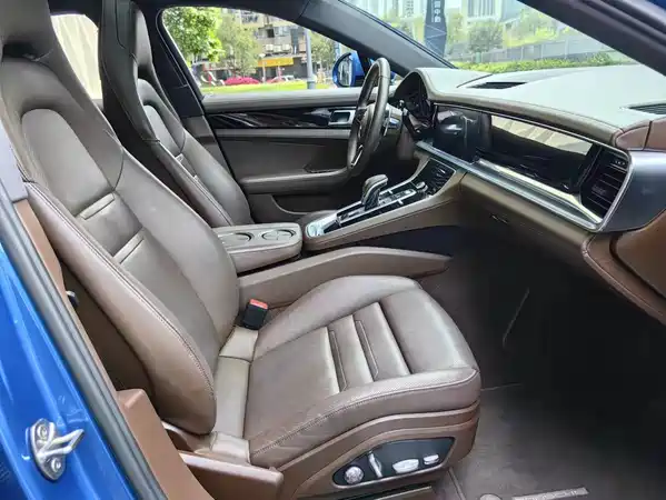 Porsche Panamera 2017