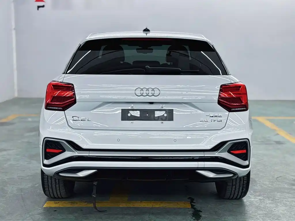 Audi Q2L 2024 — фото 15