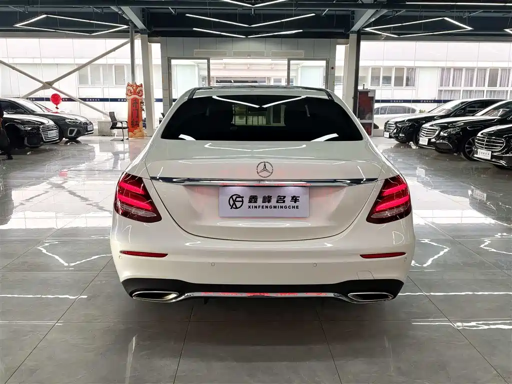 Mercedes-Benz E-Class 2020 — фото 25