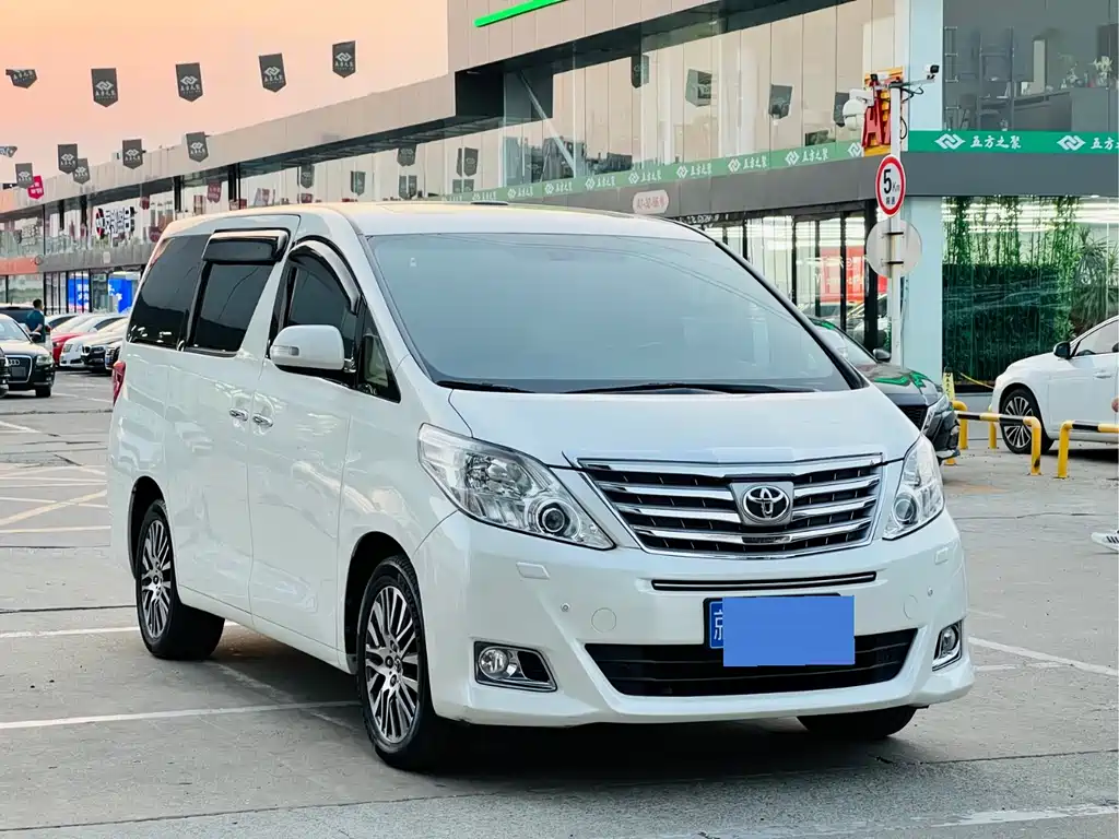 Toyota Alphard 2013 — фото 3