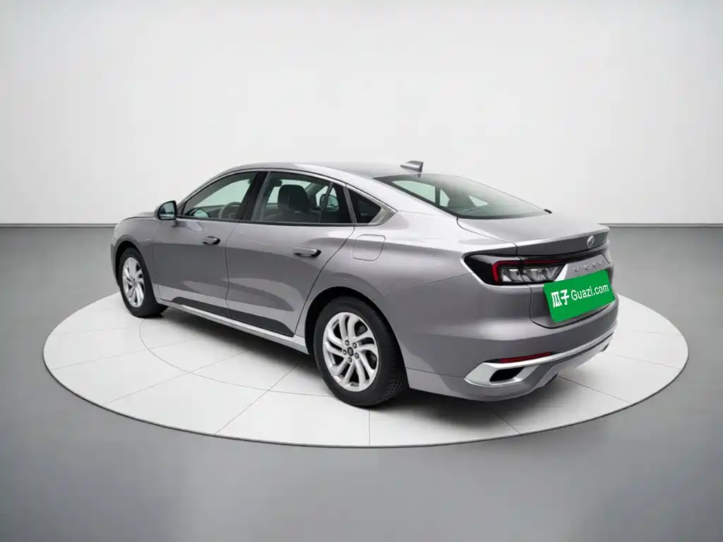 Ford Mondeo 2025 — фото 4