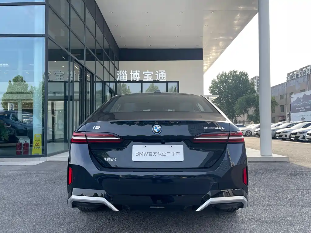 BMW i5 2024 — фото 14