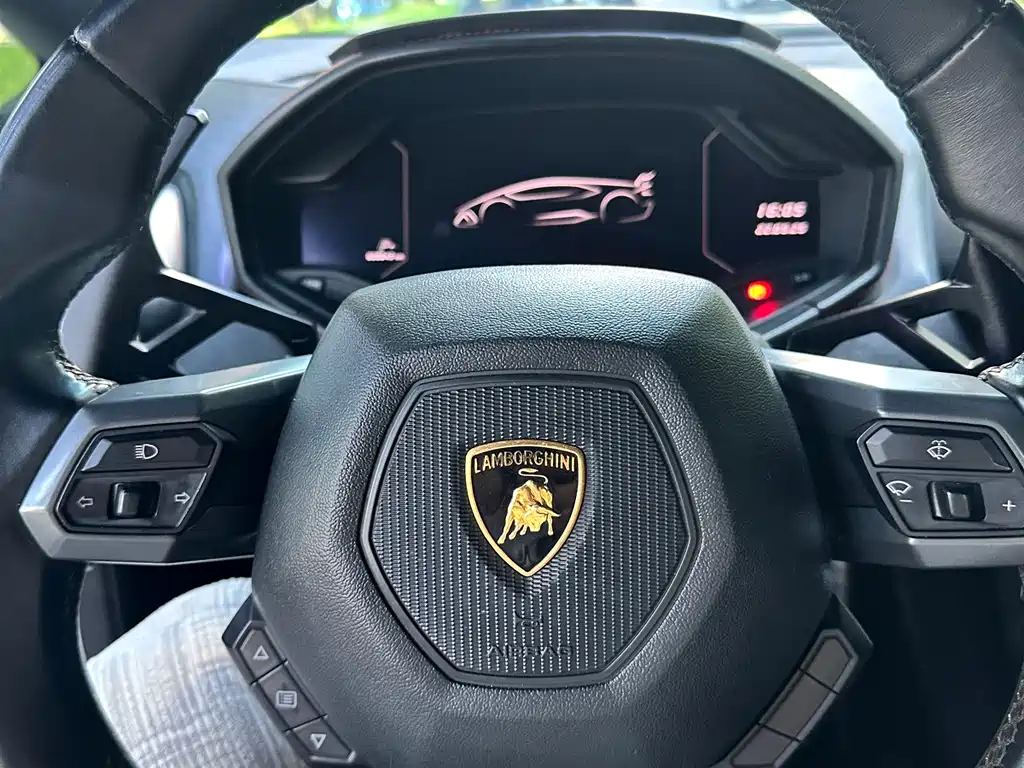 Lamborghini Huracán 2017 — фото 10