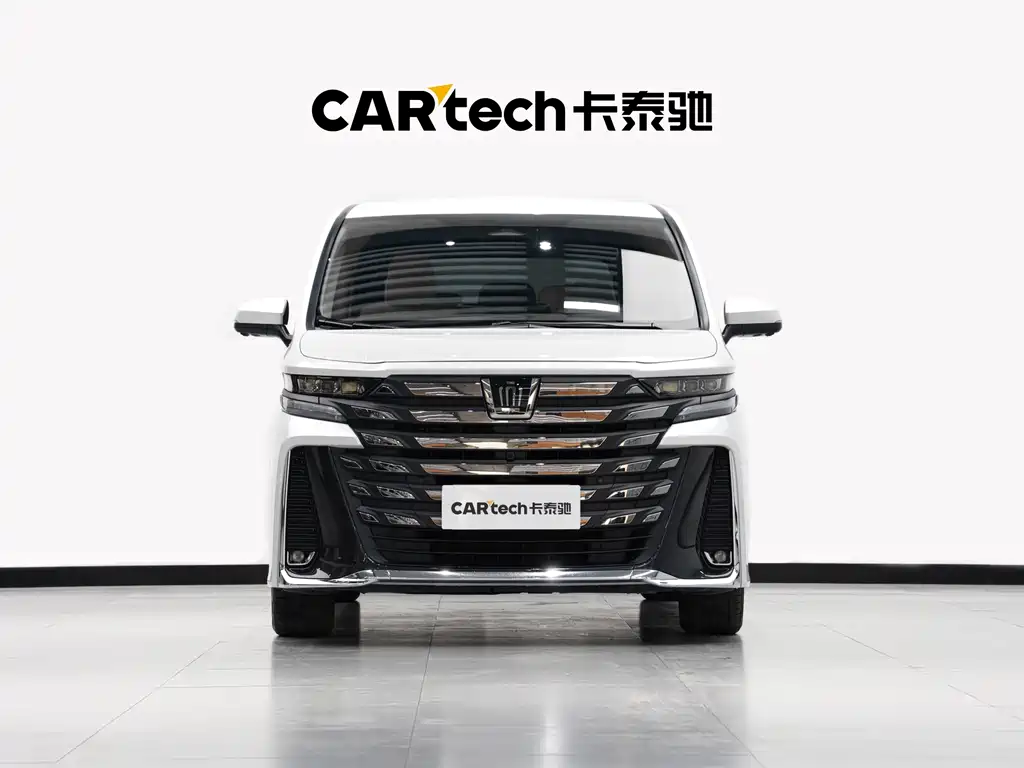 Toyota Vellfire 2024