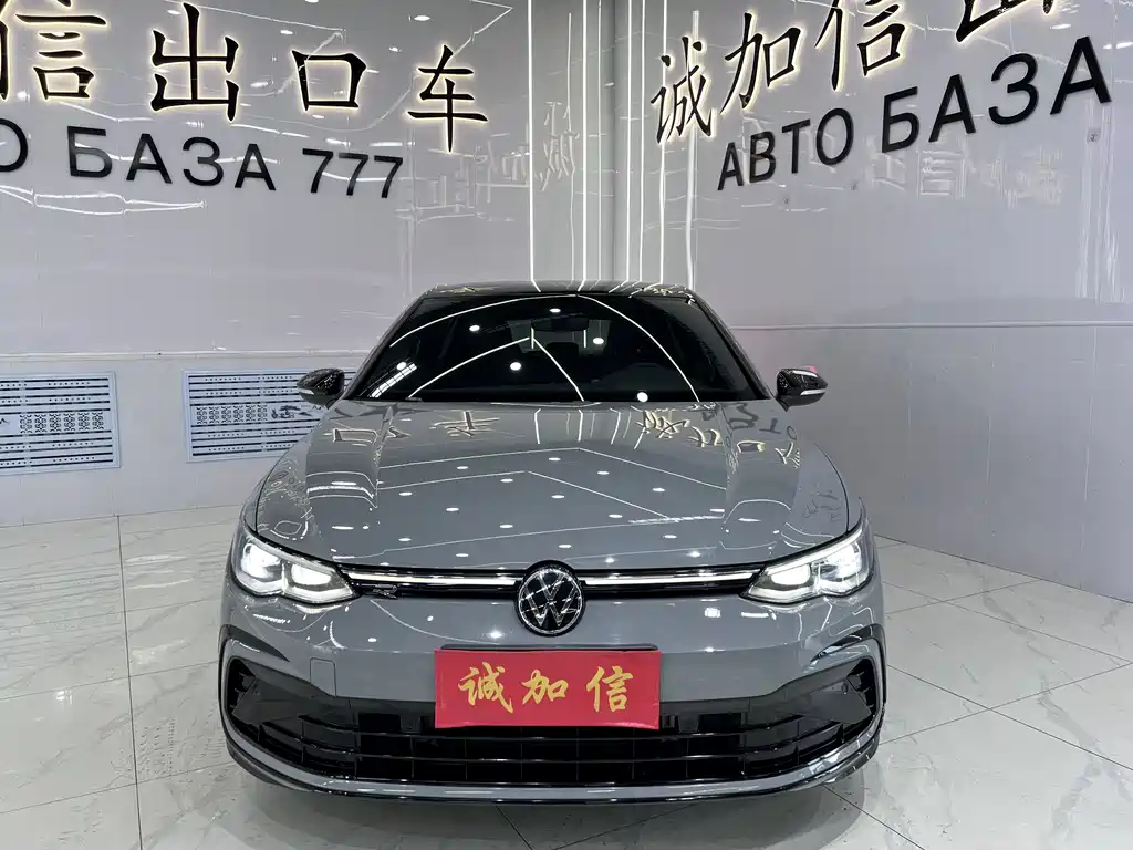 Volkswagen Golf 2022