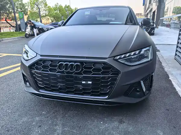 Audi A4L 2024