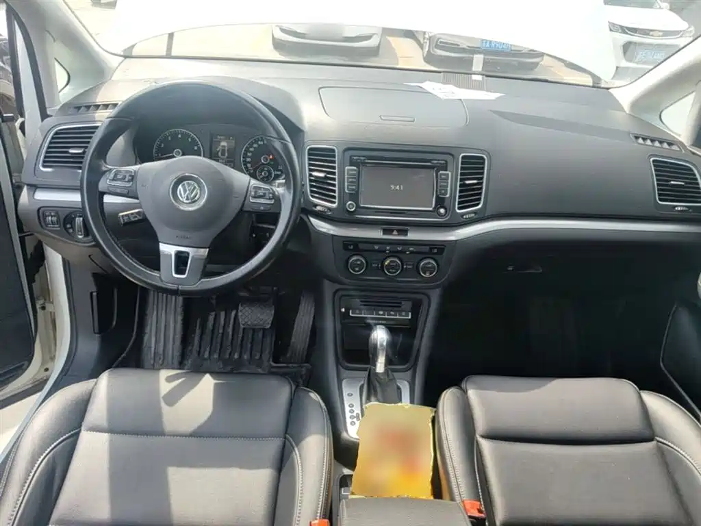 Volkswagen Sharan 2016 — фото 10