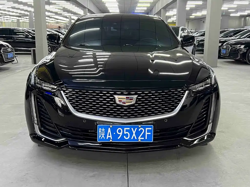 Cadillac CT5 2023 — фото 2