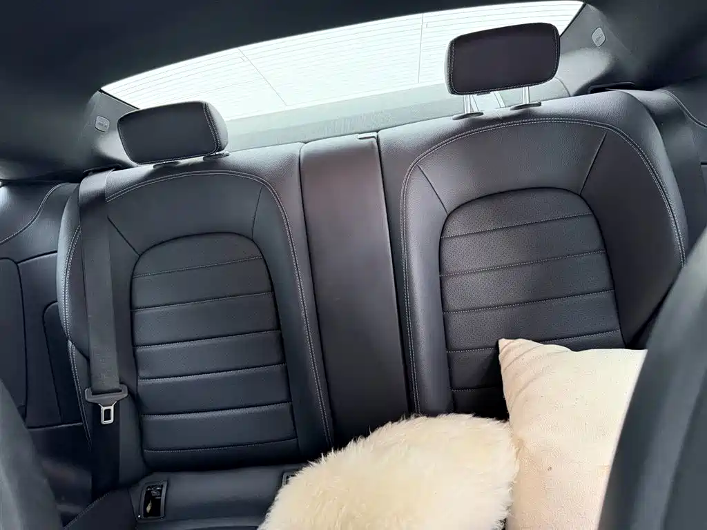Mercedes-Benz C-Class 2018