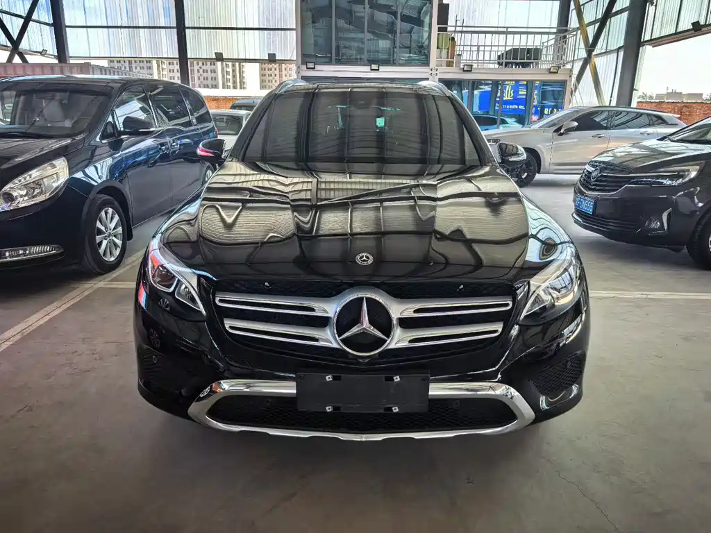 Mercedes-Benz GLC 2017 — фото 2