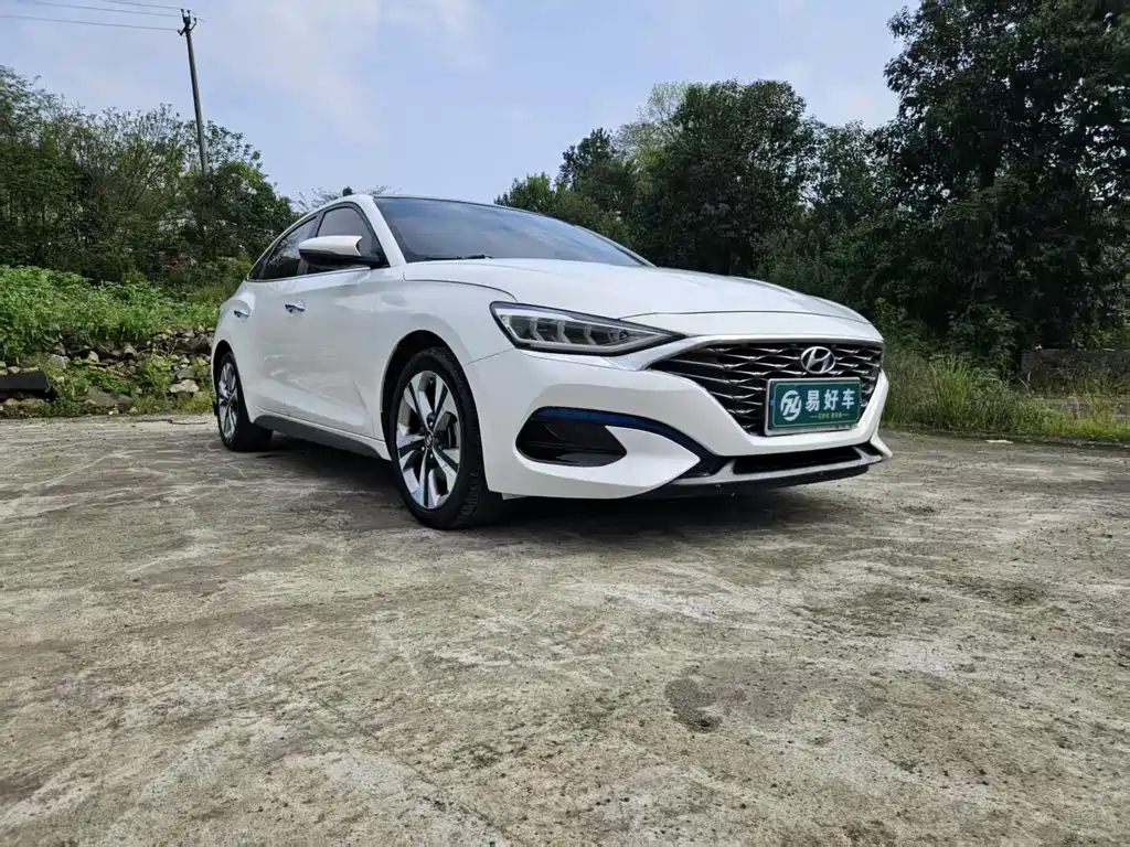 Hyundai Fista 2020 — фото 2