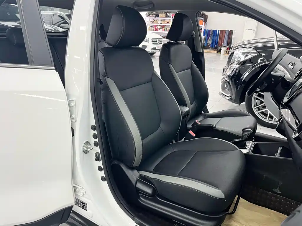 Kia KX1 2022 — фото 12