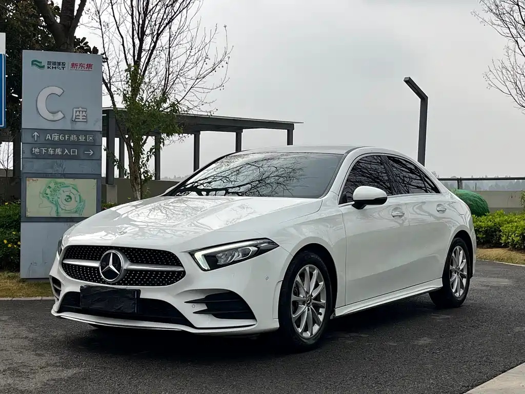 Mercedes-Benz A-Class 2021 — фото 1