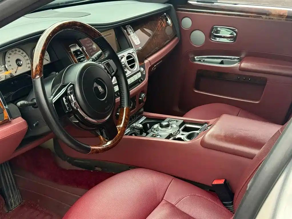Rolls-Royce Ghost 2013