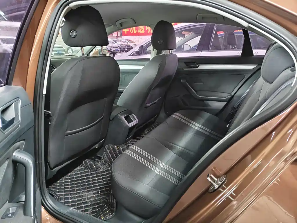 Volkswagen Lamando 2017