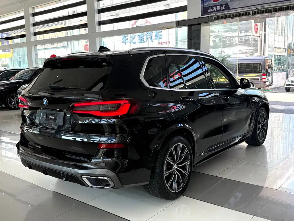 BMW X5 2020 — фото 21