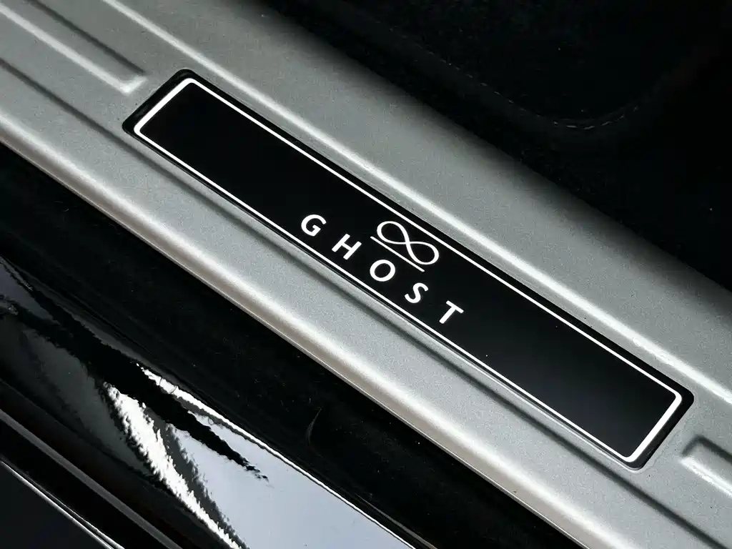 Rolls-Royce Ghost 2022 — фото 13