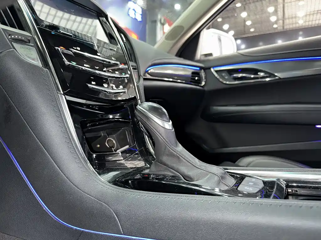Cadillac ATS-L 2017 — фото 14