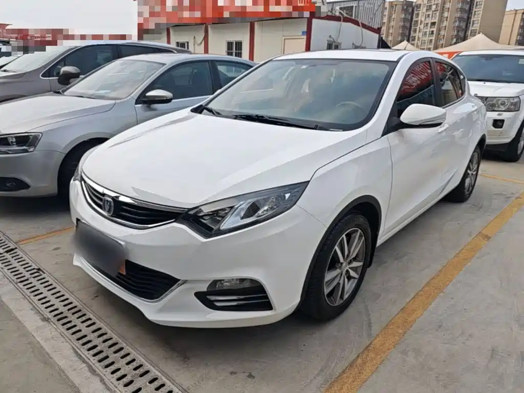 Changan Eado XT 2015