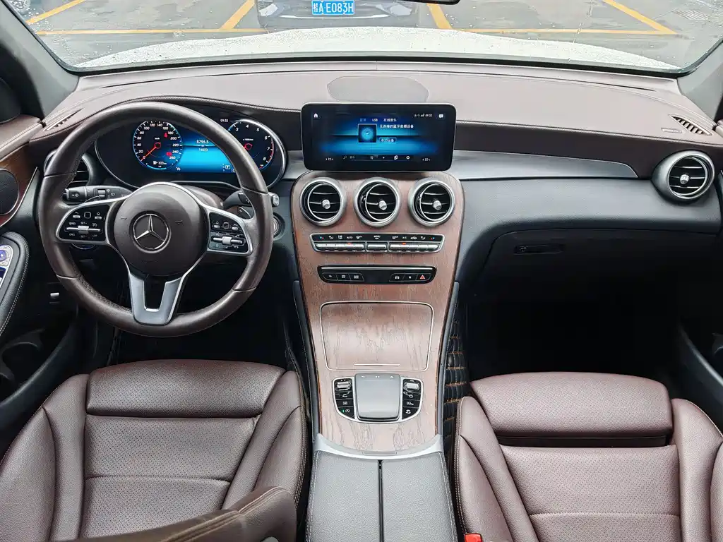 Mercedes-Benz GLC 2021 — фото 12