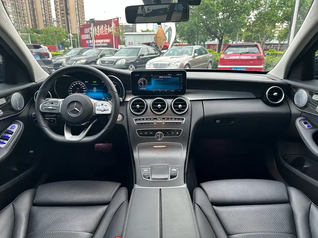 Mercedes-Benz C-Class 2021 — фото 18