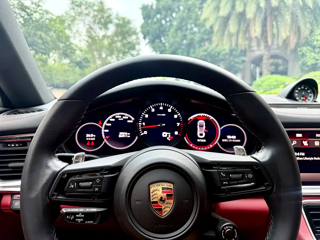 Porsche Panamera 2023 — фото 15