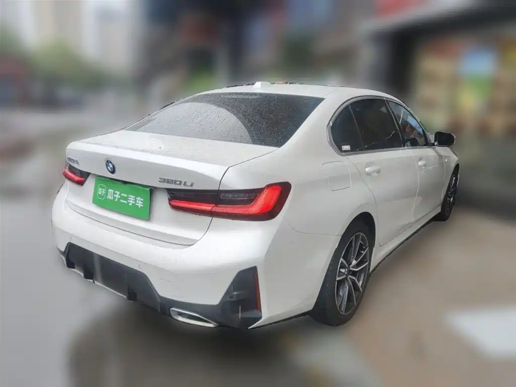 BMW 3 Series 2023