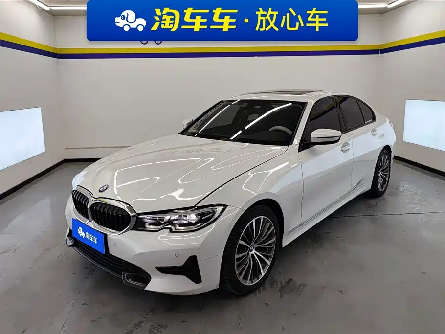 BMW 3 Series 2021 — фото 1