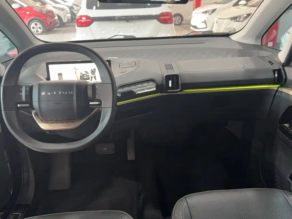 Baojun KiWi EV 2022 — фото 17