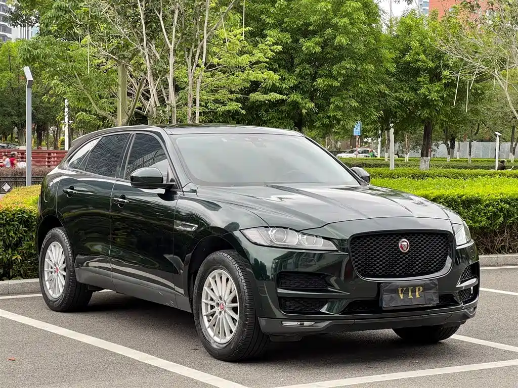 Jaguar F-PACE 2017