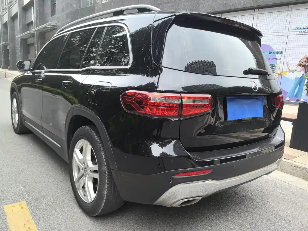 Mercedes-Benz GLB 2021 — фото 14