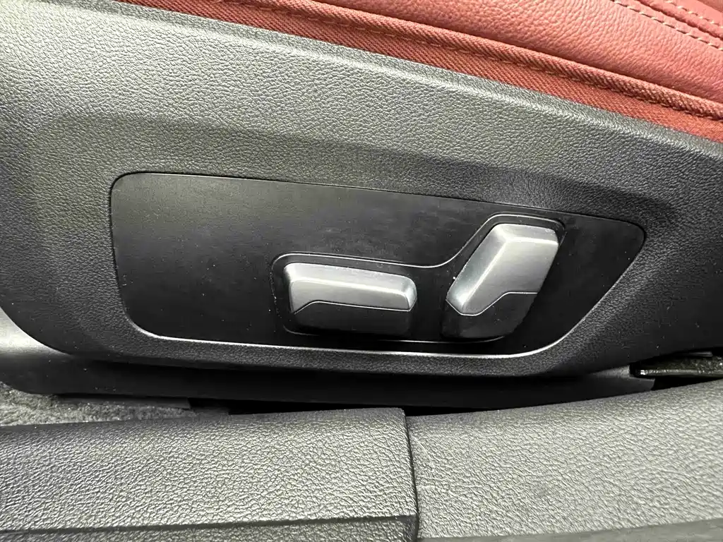 BMW 3 Series 2022 — фото 11