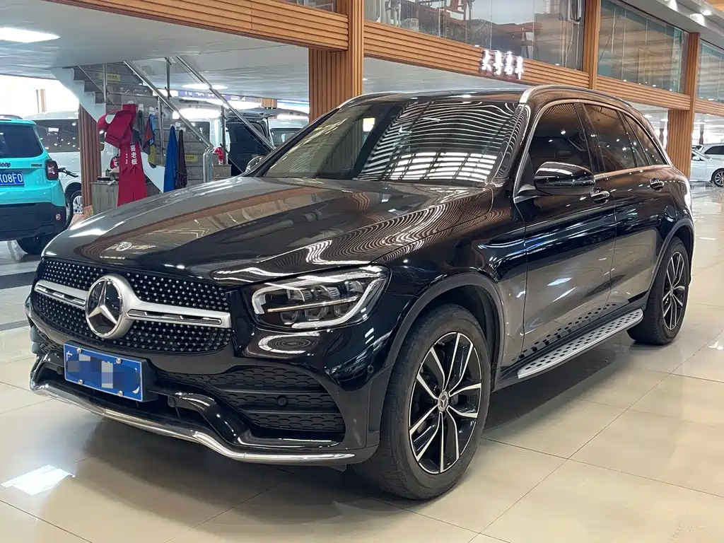 Mercedes-Benz GLC 2021 — фото 1