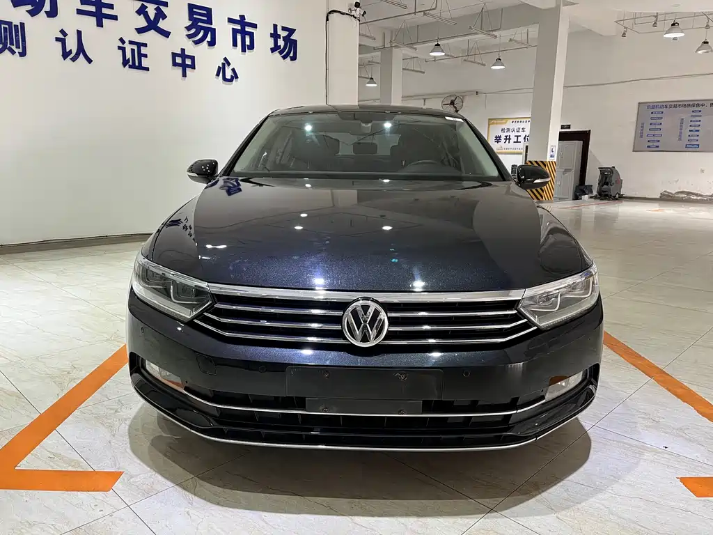 Volkswagen Magotan 2018 — фото 2