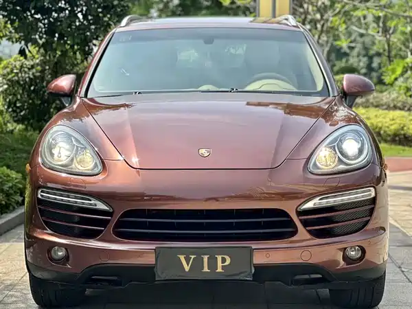 Porsche Cayenne 2011
