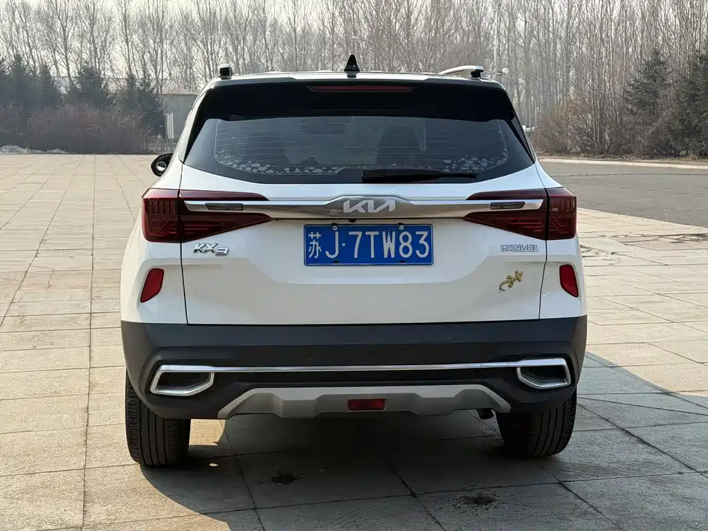 Kia KX3 2022 — фото 20